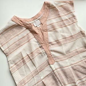 ⭐️SOLD⭐️Anthropologie Flowy Shirt